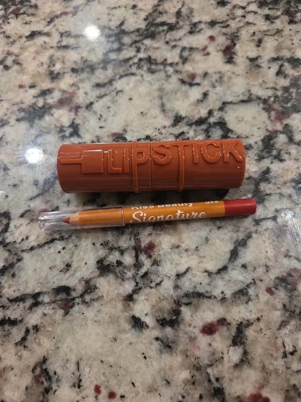 2-in-1 Lipstick Signature Lip Pencil - Orange